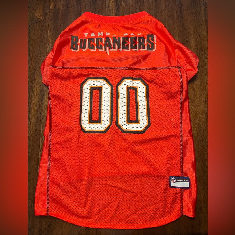 Tampa Bay Buccaneers Dog Jersey & Bandanas
